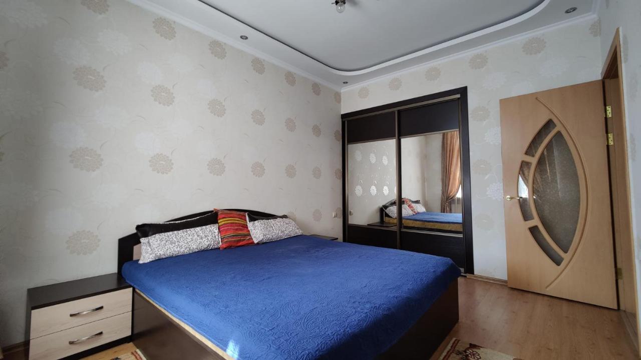 Апартаменти Stefan Cel Mare 64 Кишинів Екстер'єр фото