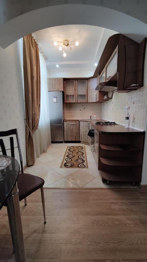 Апартаменти Stefan Cel Mare 64 Кишинів Екстер'єр фото